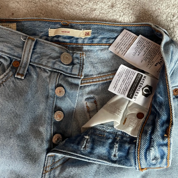 Levi’s wedgies - Picture 3 of 3